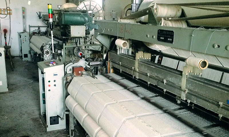 Nhà máy sản xuất vải dệt thoi — ảnh 3
