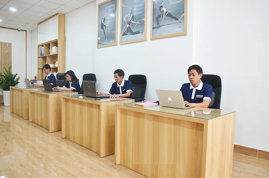Văn phòng công ty — ảnh 6